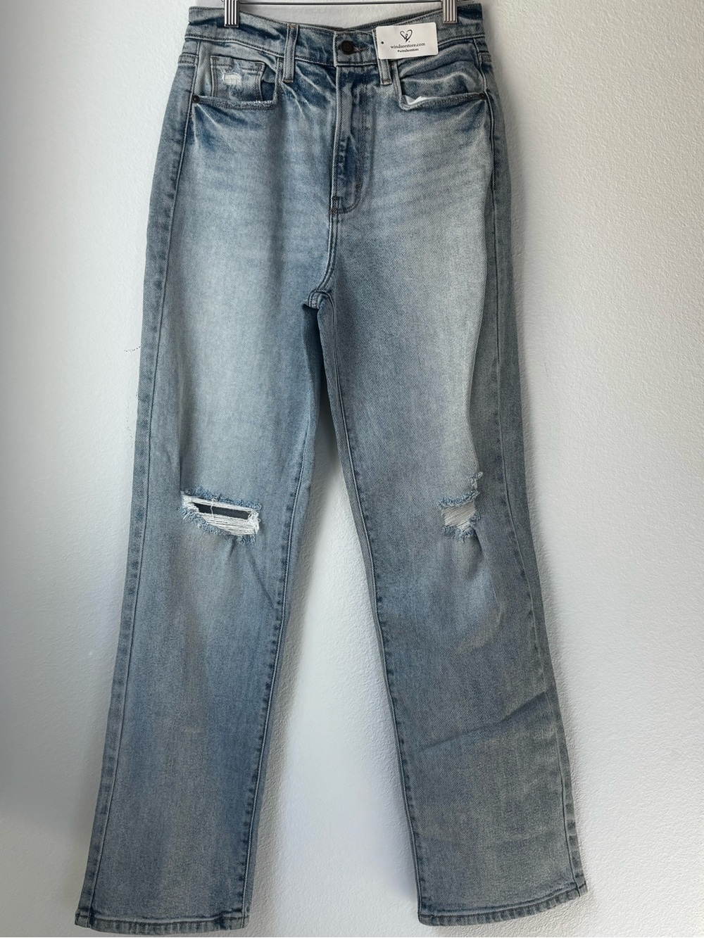 Windsor Women's Light Blue Straight-Leg Ripped Jeans
